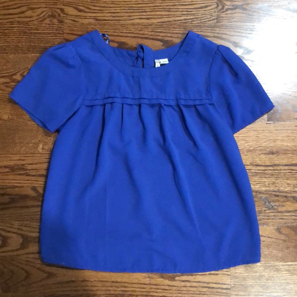 Blue blouse
